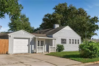 949 57th Avenue N, Saint Petersburg, FL 33703 - Photo 1