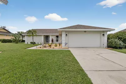 5893 Manchester Drive W, Lakeland, FL 33810 - Photo 1