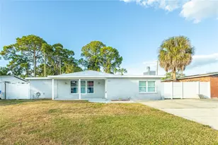 8207 Tanglewood Ln, Tampa, FL 33615 - Photo 1
