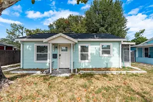 3037 38th Ave N, Saint Petersburg, FL 33713 - Photo 1