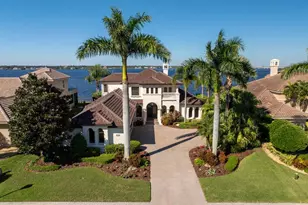 3619 Hawk Island Dr, Bradenton, FL 34208 - Photo 1