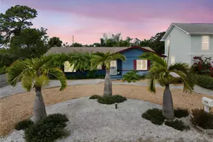 1419 Gray St S, Gulfport, FL 33707 - Photo 1