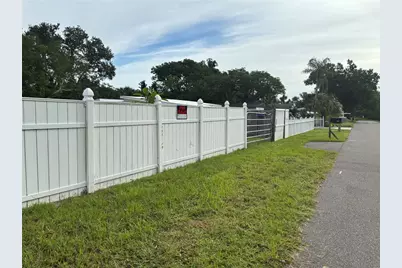 2193 20th Avenue SW, Largo, FL 33774 - Photo 1