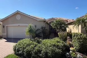 15858 Aurora Lake Cir, Wimauma, FL 33598 - Photo 1