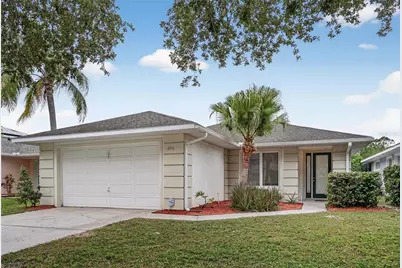 2916 Sunset Lakes Boulevard, Kissimmee, FL 34747 - Photo 1