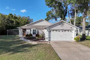6811 Kingstree Ct, Port Richey, FL 34668 - Photo 1