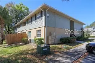 202 Red Cedar Pl, Brandon, FL 33510 - Photo 1