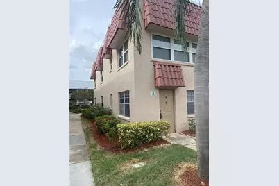 10033 64th Avenue N #1, Saint Petersburg, FL 33708 - Photo 1