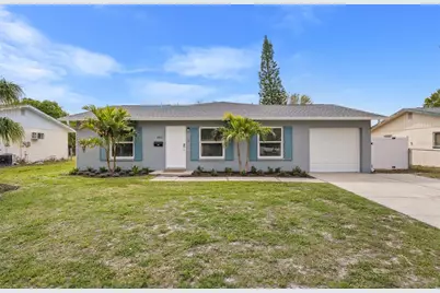 2832 47th Avenue S, Saint Petersburg, FL 33712 - Photo 1