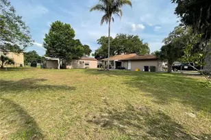 663 Ave J NW, Winter Haven, FL 33881 - Photo 1