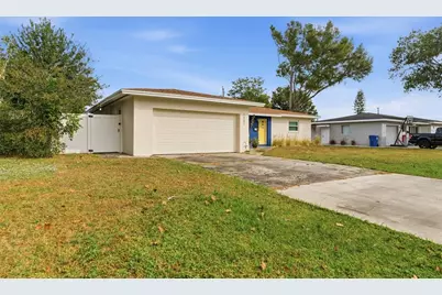 1501 61st Avenue N, Saint Petersburg, FL 33703 - Photo 1