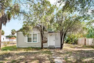 2000 43rd St S, Saint Petersburg, FL 33711 - Photo 1