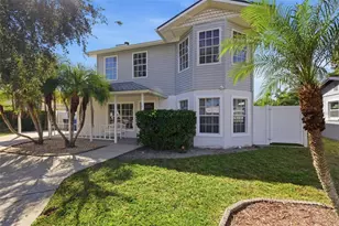 7904 N Woodlynne Ave, Tampa, FL 33614 - Photo 1