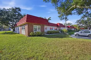 5865 37th Ave N, Saint Petersburg, FL 33710 - Photo 1