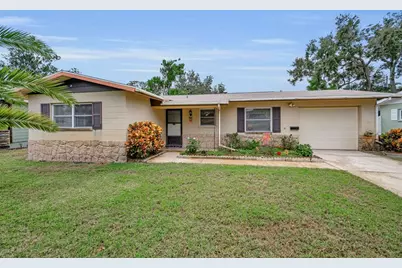 13434 Ridgeland Drive, Seminole, FL 33776 - Photo 1