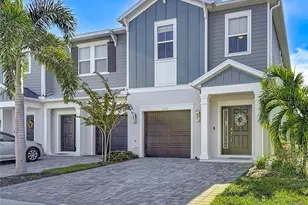 2866 Grand Kemerton Pl, Tampa, FL 33618 - Photo 1