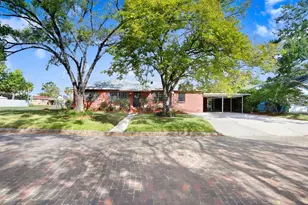 2723 W Cordelia St, Tampa, FL 33607 - Photo 1