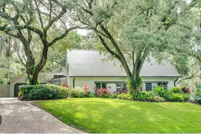 8303 N River Oaks Court, Tampa, FL 33617 - Photo 1