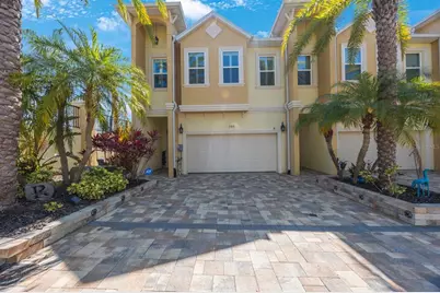 789 Grand Cypress Lane, Tarpon Springs, FL 34689 - Photo 1