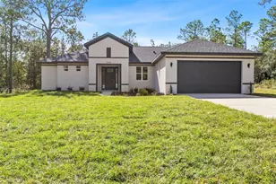 13040 Tinamou Ave, Weeki Wachee, FL 34614 - Photo 1