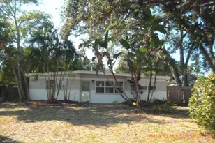 9728 Groveland St, Seminole, FL 33772 - Photo 1