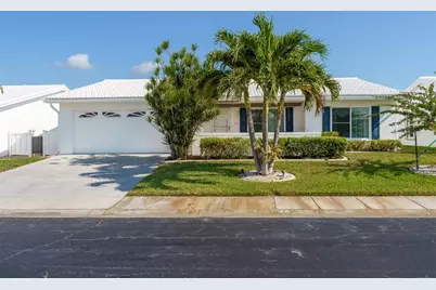 9235 35th Way N #6, Pinellas Park, FL 33782 - Photo 1