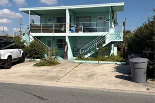 11425 1st St E, Treasure Island, FL 33706 - Photo 1