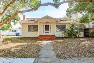1235 Idlewild Dr, Clearwater, FL 33755 - Photo 1