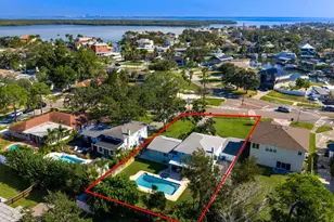 5500 Venetian Blvd NE, Saint Petersburg, FL 33703 - Photo 1