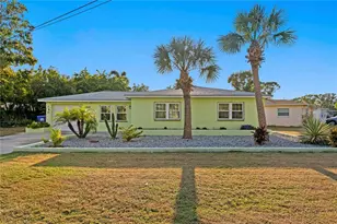 2444 35th St N, Saint Petersburg, FL 33713 - Photo 1