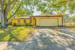 633 Huntington St, Brandon, FL 33511 - Photo 1