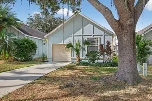 6212 Abbott Station Dr, Zephyrhills, FL 33542 - Photo 1