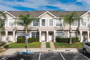 429 Kensington Lake Cir, Brandon, FL 33511 - Photo 1