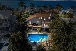110 Carlyle Cir, Palm Harbor, FL 34683 - Photo 1