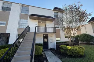 107 Caldwell Dr, Brandon, FL 33510 - Photo 1