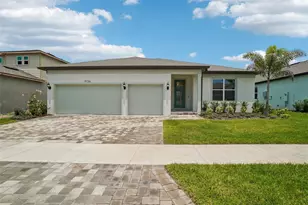 9736 Autumn Rdg Ave, Riverview, FL 33578 - Photo 1