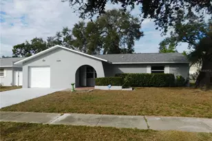 7289 56th Ave N, Saint Petersburg, FL 33709 - Photo 1