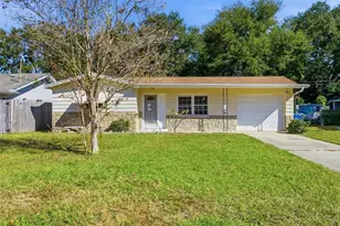975 Gulf View Blvd, Dunedin, FL 34698 - Photo 1