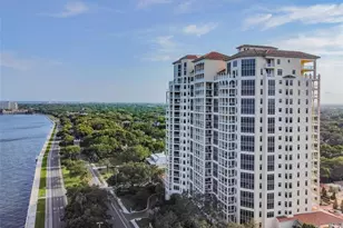 4201 Bayshore Blvd, Tampa, FL 33611 - Photo 1