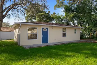 12410 N 59th Street #D, Tampa, FL 33617 - Photo 1