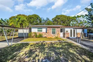 6055 7th Ave S, Saint Petersburg, FL 33707 - Photo 1