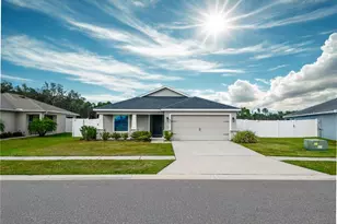 6945 Gideon Cir, Zephyrhills, FL 33541 - Photo 1