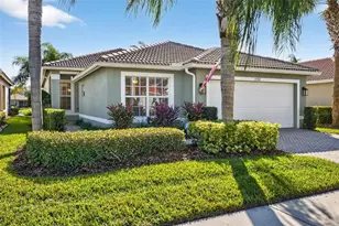 15737 Crystal Waters Dr, Wimauma, FL 33598 - Photo 1