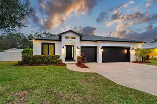 3211 Moran Rd, Tampa, FL 33618 - Photo 1
