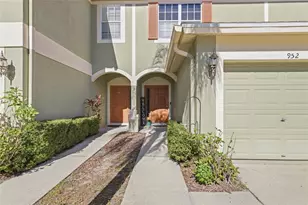 952 Vista Cay Ct, Brandon, FL 33511 - Photo 1