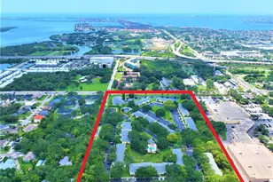 3001 58th Ave S, Saint Petersburg, FL 33712 - Photo 1