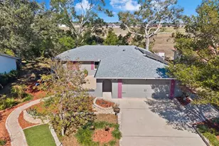 7118 Lexington Cir, Brooksville, FL 34602 - Photo 1