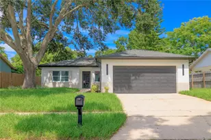 2376 Citrus Hill Rd, Palm Harbor, FL 34683 - Photo 1