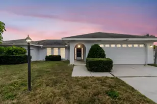 10711 Frances Ln, Largo, FL 33774 - Photo 1