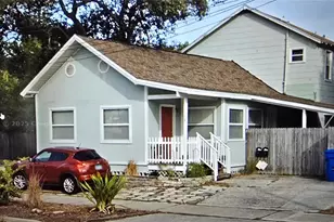 1732 2nd St S, Saint Petersburg, FL 33701 - Photo 1